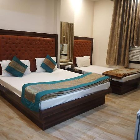 Adb Rooms Hotel Indo Continental Nové Dillí Exteriér fotografie