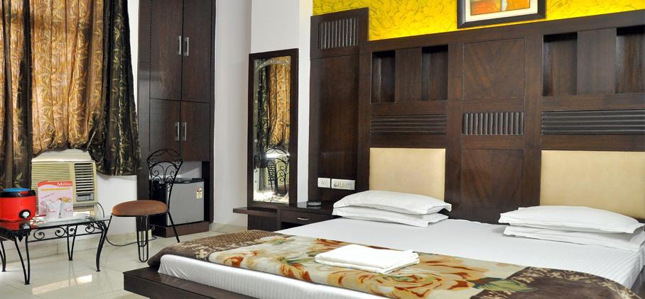 Adb Rooms Hotel Indo Continental Nové Dillí Exteriér fotografie