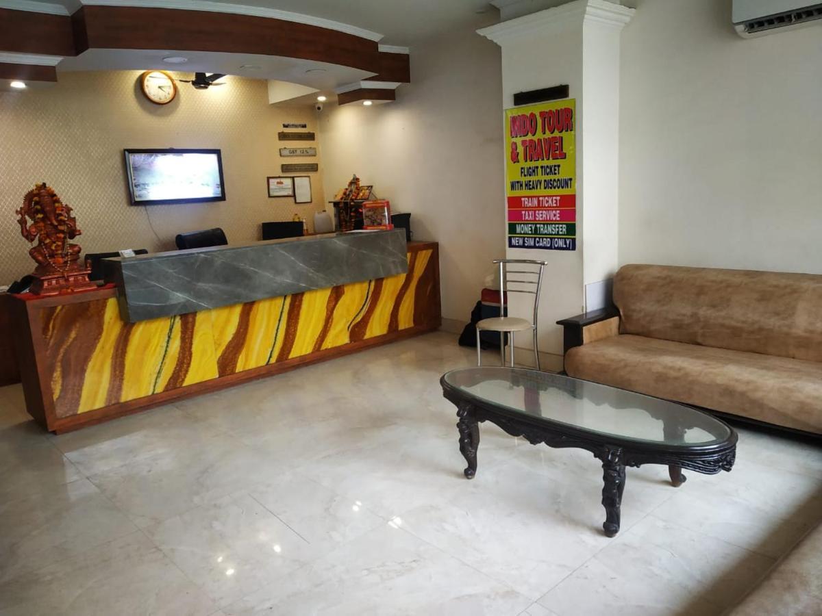 Adb Rooms Hotel Indo Continental Nové Dillí Exteriér fotografie