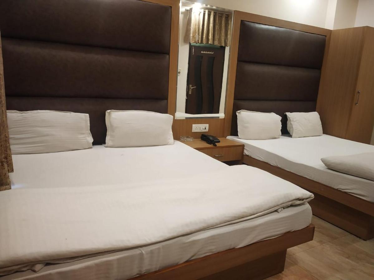 Adb Rooms Hotel Indo Continental Nové Dillí Exteriér fotografie